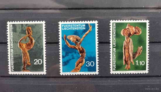 Лихтенштейн 1972г.Carvery Works Рудольфа Шадлера.Mi 567-569 полная серия **