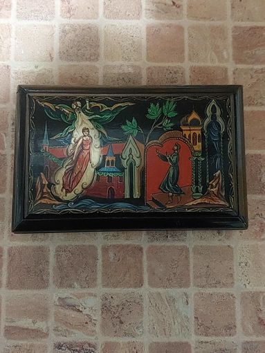 Шкатулка СССР. Интересная.