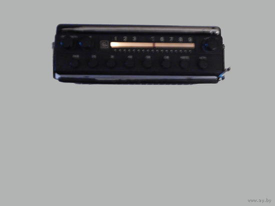 Радиоприемник автомобильный УРАЛ - АВТО - 2 .