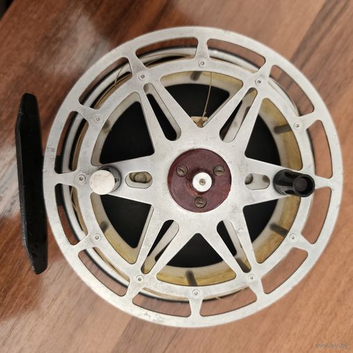 КАТУШКА НЕВСКАЯ СССР 1979 год в отличном рабочем состоянии