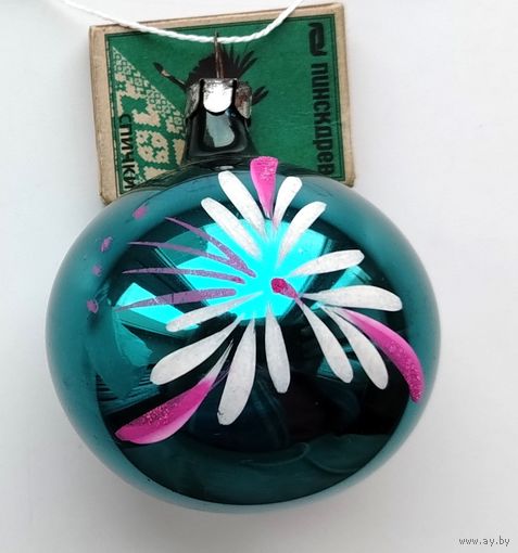Ёлочная игрушка. 228.