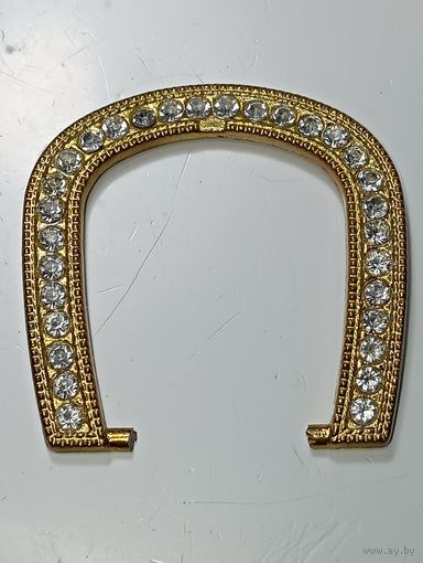 Пряжка с рубля .