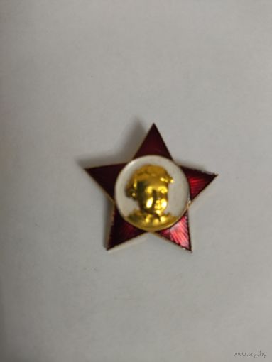 Значок октябренка