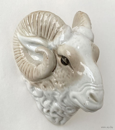 Голова барана, фарфоровое кашпо