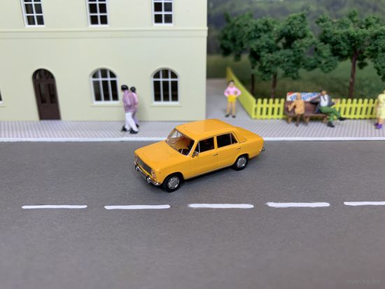 Лада 1200 Busch 50107. Масштаб НО 1:87.