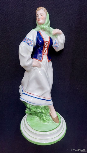 Лявониха. Минский фарфоро-фаянсовый завод.Без реставрации и без повреждений.