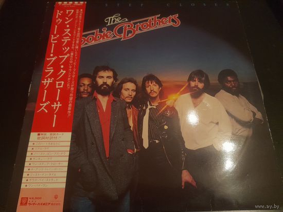 LP THE DOOBIE BROTHERS  "ONE STEP CLOSER'" 1980 JAPAN WARNER BROS. P.10850W NM-