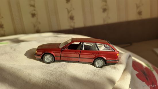 BMW 5 Touring E34 с комплектом колёс, GAMA, 1/43,Германия