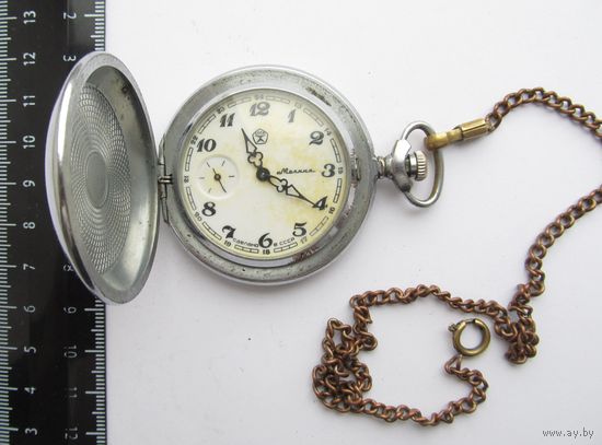 Все лоты с рубля.Часы карманные Молния,Глухарь,СССР,Знак качества,тикают