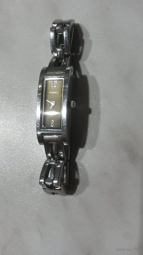 Часы Fossil F2 дамские