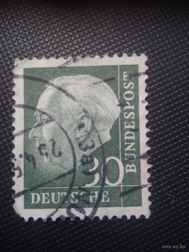 ФРГ. Т.Хойс. 1957г. гашеная