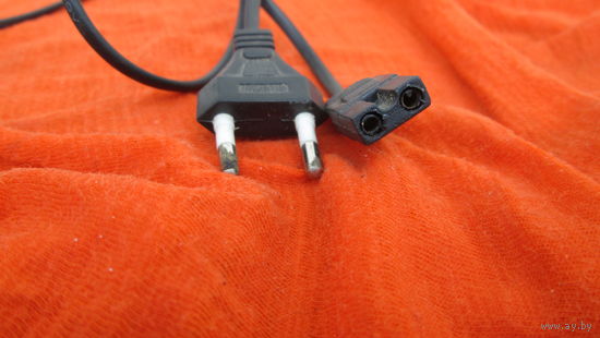 Провод от магнитофона ссср ,кассетного ,и от электро-бритвы ссср