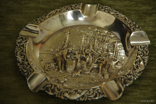 Пепельница латунь  с серебрением   15 см