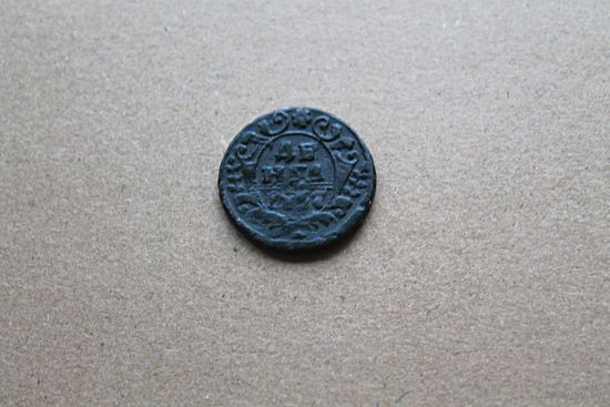 Деньга 1737 года красивая
