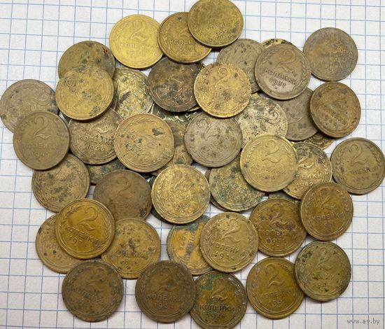 50 шт. двухкопеечных монет 1924-1957 годов.