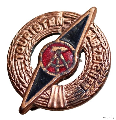 Наградной знак туриста ГДР