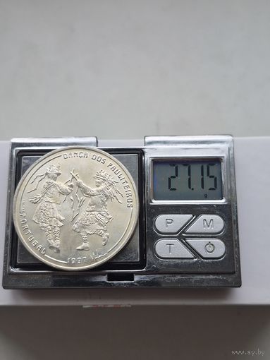 1000 эскудо 1997 года. Португалия, Португальская Республика (1986 - 2001). Иберо-Америка - Танец Политейрош. Серебро 500. Монета не чищена. П45690.
