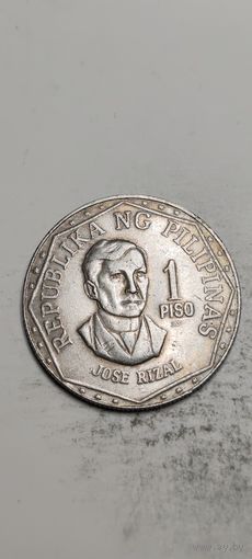 Филиппины 1 писо 1982