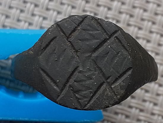 Старинный перстень.