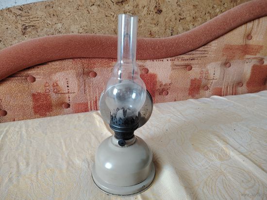 Лампа керосиновая