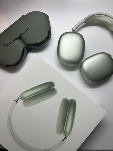 Apple AirPods Max