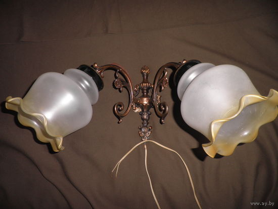 Бра,светильник на два рожка,времён СССР.С рубля.