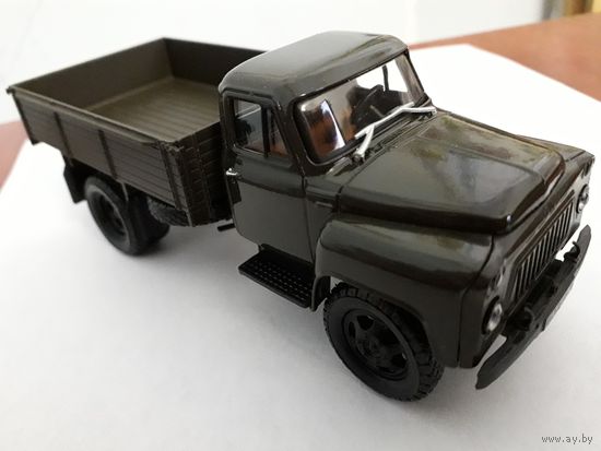 Военавто "ГАЗ-52-04" ("Наш АП").