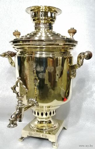 Шикарный самовар-генерал с медалями, конец позапрошлого века.