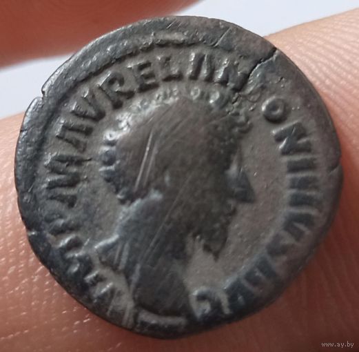 Римская империя,Марк Аврелий денарий (7)