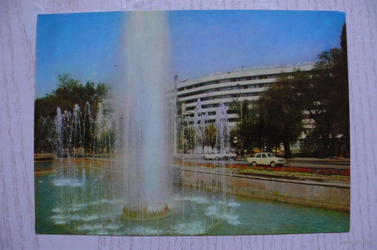 Подгорный Б., Алма-Ата; 1980, чистая.