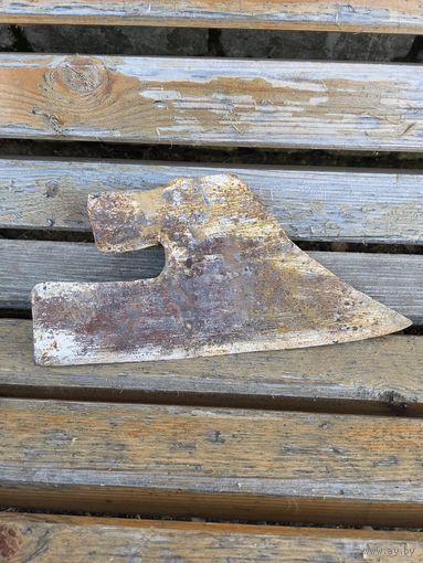 Старинный топор, потёс, склюд