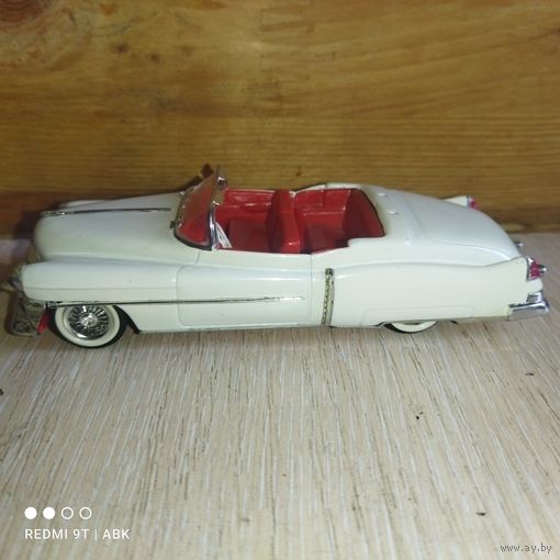 Винтаж.CADILLAC.VITESSE.Португалия.1/43.