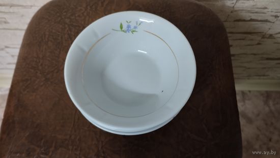 Пиала суповая малая. Тарелка СССР. Добрушский фарфоровый завод (Добруш). 1978-1991 гг.