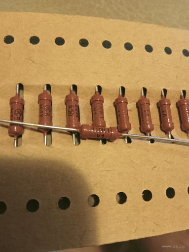 Резистор МЛТ-0,5 (130 кОм, цена за 1шт).