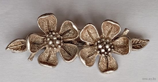 Брошь " Яблоневый цвет" Таллинский ювелирный завод.