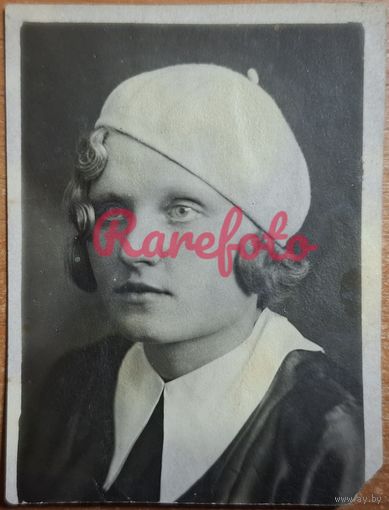 1920-е Девушка в беретке ретро