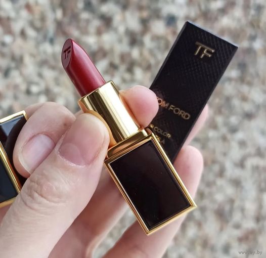 Помада Tom Ford 16 Scarlet Rouge Metallic 2 gr