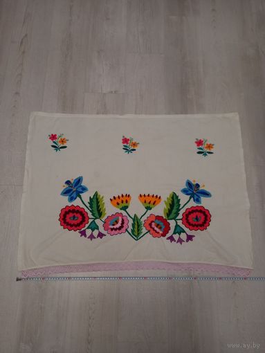 Вышитая фиранка, шторка, занавеска винтаж