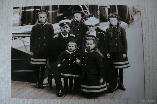 Император Николай II и императрица Александра Федоровна с детьми на яхте "Штандарт"; 2015, чистая, изд. Санкт-Петербург.