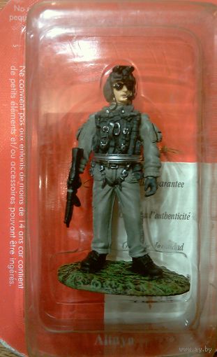 Altaya, "Элита спецназа" , Night stalker helicopter pilot USA, металл, масштаб 1:32, новая, нераспакована