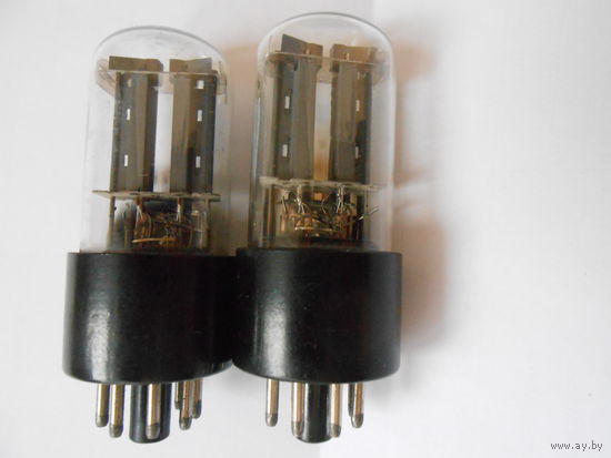 Радиолампы 6Н8С  60-х годов  2 шт. одним лотом - СМОТРИТЕ ОПИСАНИЕ
