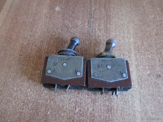 Тумблера.Цена за шт.