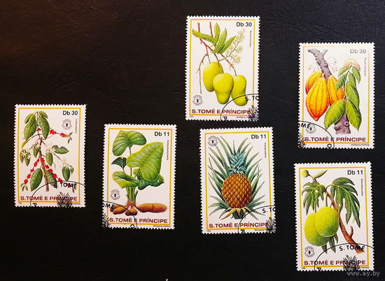 Сан Томе и Принсипе 1981 г. Фрукты. Всемирный день продовольствия. События. Флора, полная серия из 6 марок #0232-Ф1P45