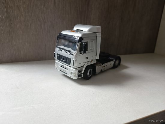 Масштабная модель МАЗ 5440 1/50 WSI
