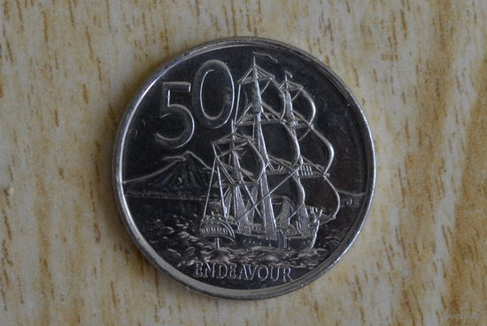 Новая Зеландия 50 центов 2009 с 1 руб