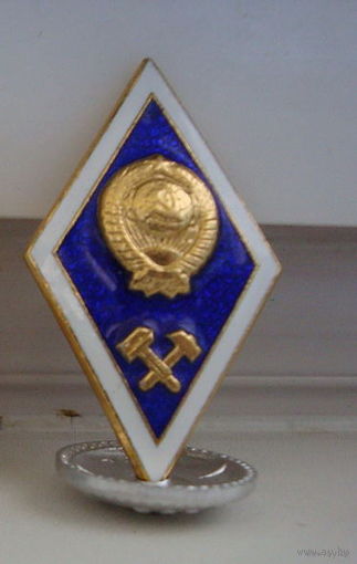 Ромб технический ВУЗ, легкий металл