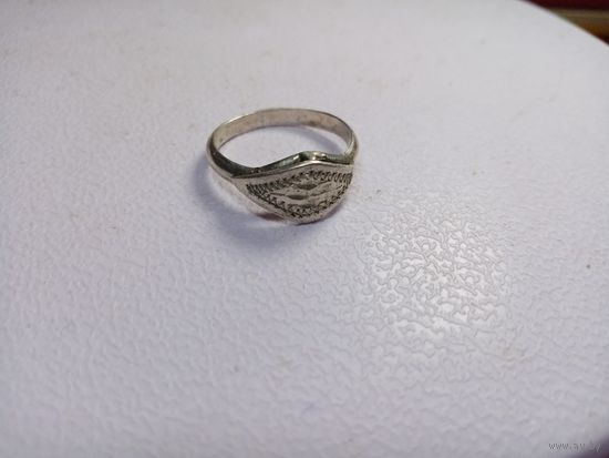 С рубля без мц. колечко 2гр. еЗвезда875пр.  :1Е. на тонкий пальчик 1.6х1.7см.