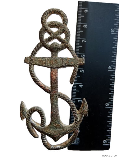 Якорь на пагон или на одежу, возможно на чем то другом крепился