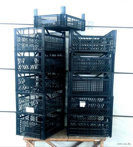 Ящики * Пластик * ОДИННАДЦАТЬ штук * 30 на 40 см * Прочные !!!