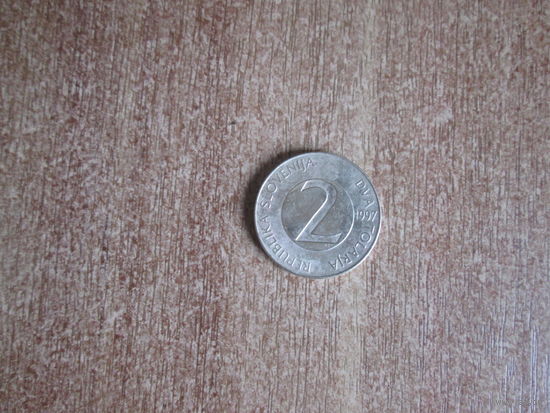 2 толара1997 года.Словения.